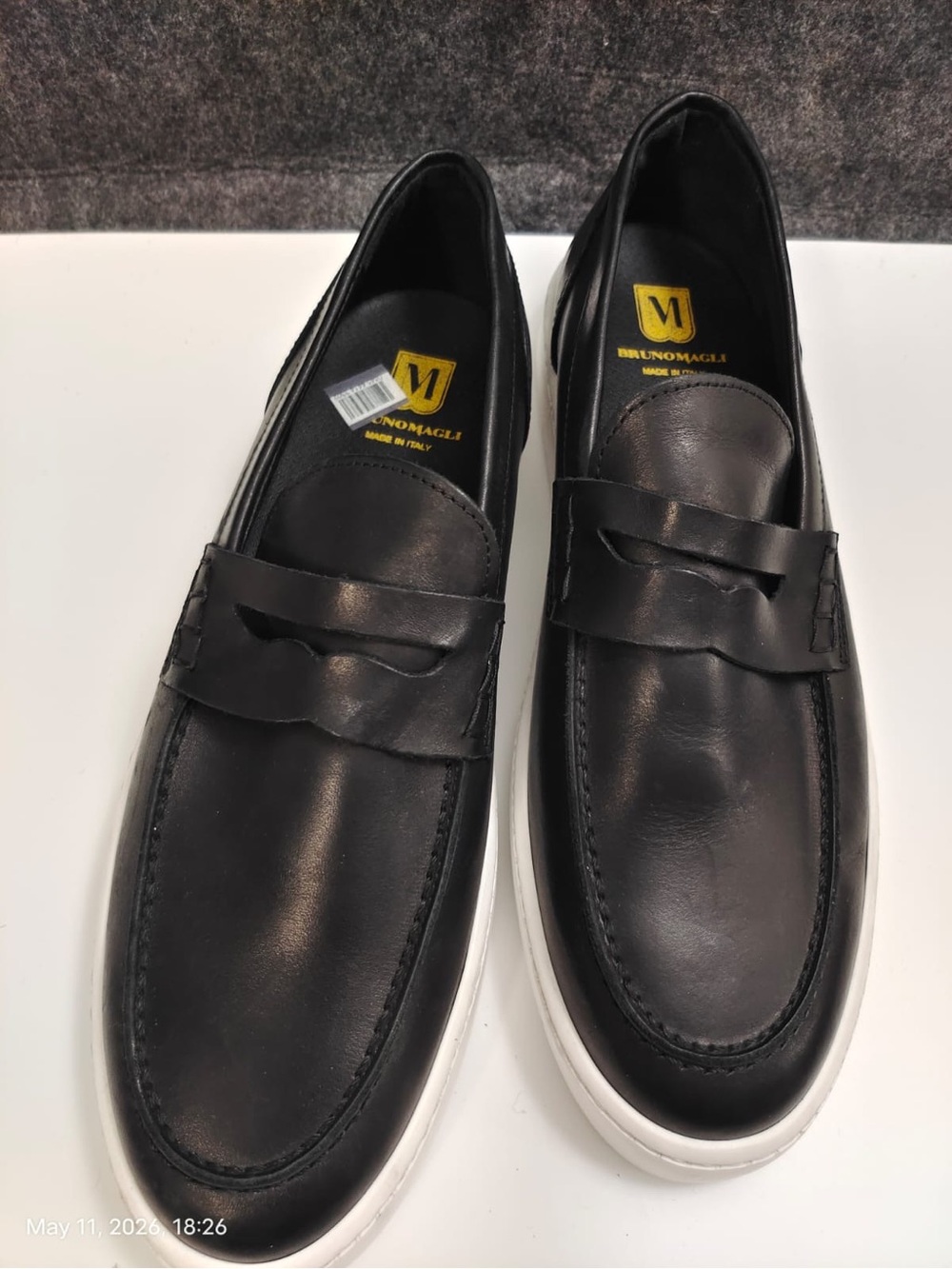 NWOB Bruno Magli Prato Loafers Size 11 Black